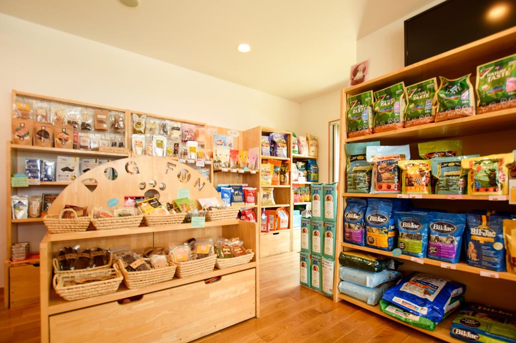 ドッググッズショップ DOG FUN 甲府市 ペット ペットショップ 2