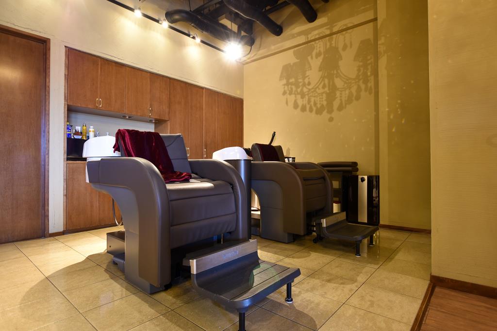 LUNARIA HAIR SALON 甲府市 甲府駅 ヘア 4