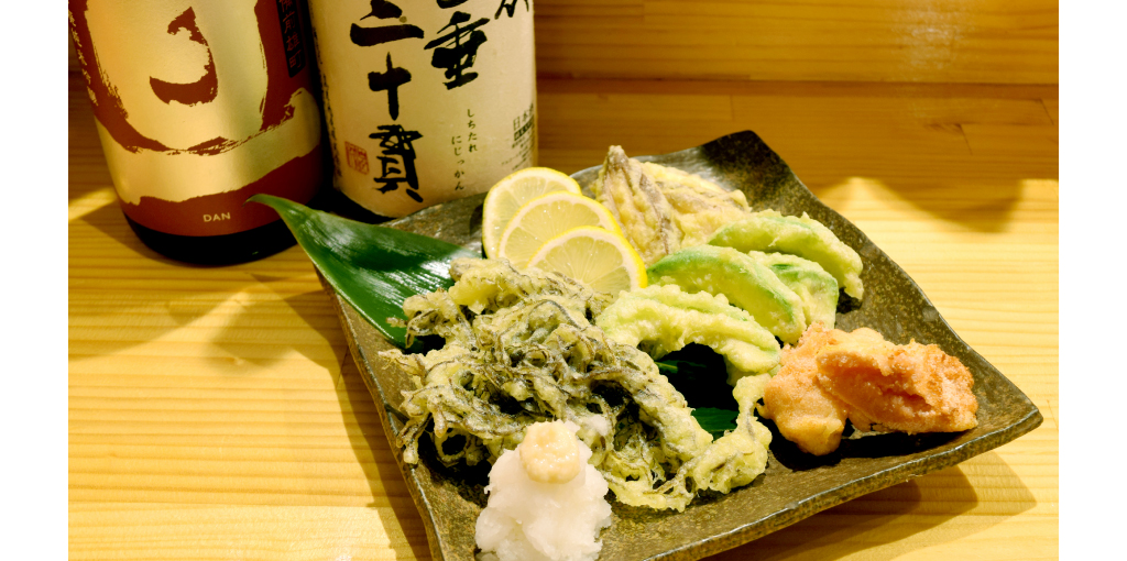 いざかや朱酒の飲まない人にも