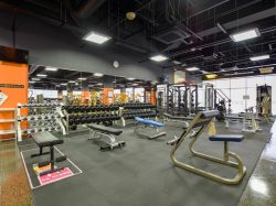 アルペンフィットネスクラブ甲府 甲府市 スポーツ施設 ジム プール ダンス 3