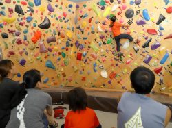クライミングジム ピラニア 南アルプス店 南アルプス市 スポーツ施設 5