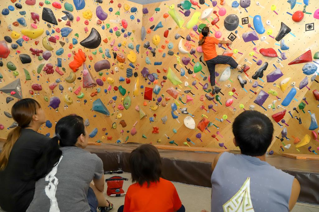 クライミングジム ピラニア 南アルプス店 南アルプス市 スポーツ施設 5