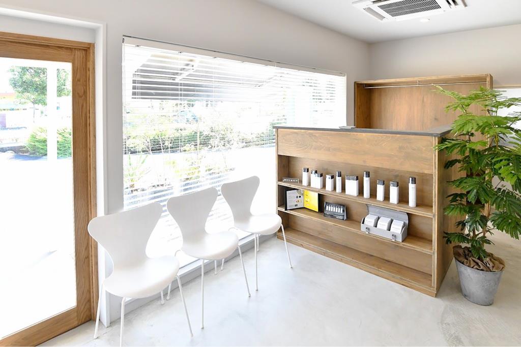 hair salon Siro 甲斐 ヘア