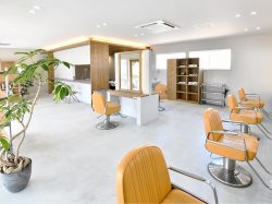 hair salon Siro 甲斐 ヘア