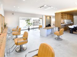 hair salon Siro 甲斐 ヘア