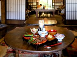 ヤマワラウ　ジビエ　カフェ　甲府