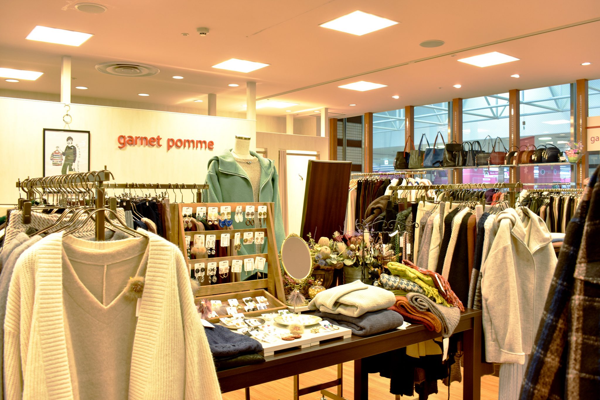 garnet pomme ガーネットポム 店内2