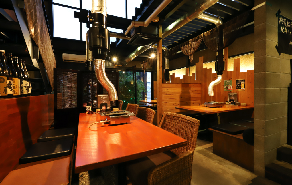 dining玉屋の内観