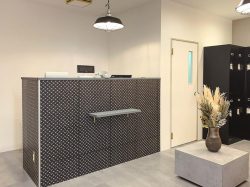 Agu hair edge 昭和町 ヘア