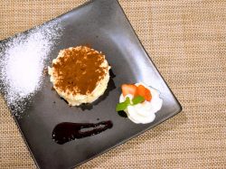 Cafe&Winebar Charle 甲府 カフェ・バー