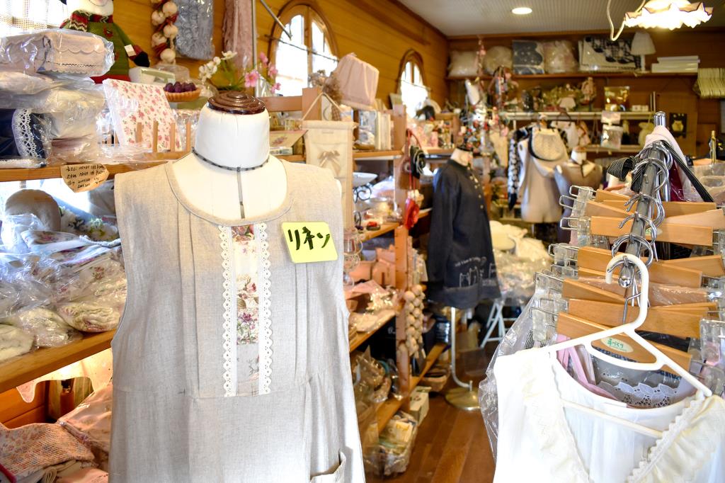 おしゃれエプロンかずみ 富士吉田市 アパレル・小物・雑貨