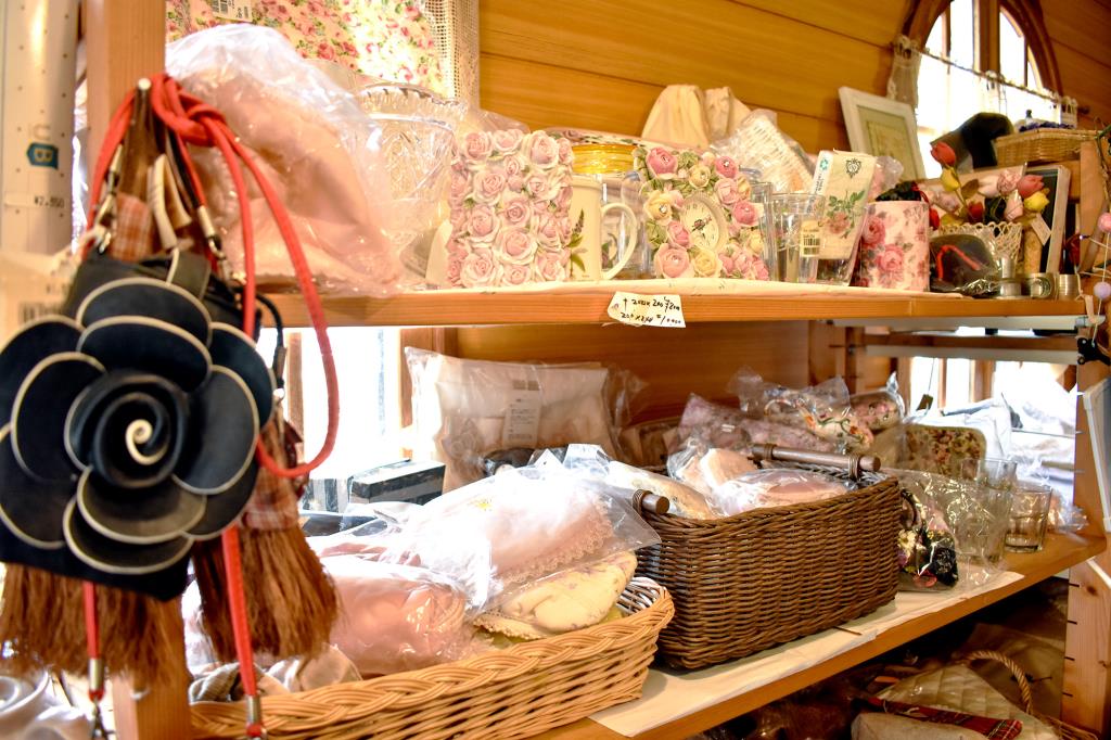 おしゃれエプロンかずみ 富士吉田市 アパレル・小物・雑貨