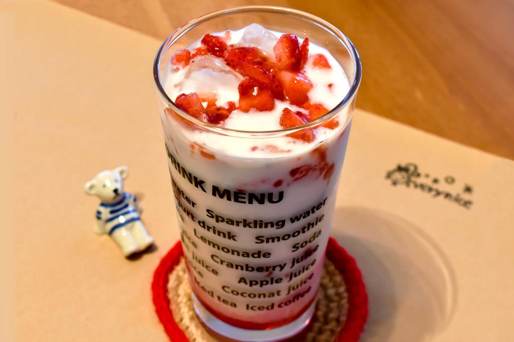 カフェ＆レストラン very nice 富士吉田市 洋食・カフェ・喫茶・スイーツ