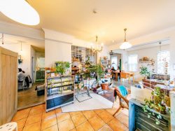 Café cotogoto 昭和町 カフェ・スイーツ