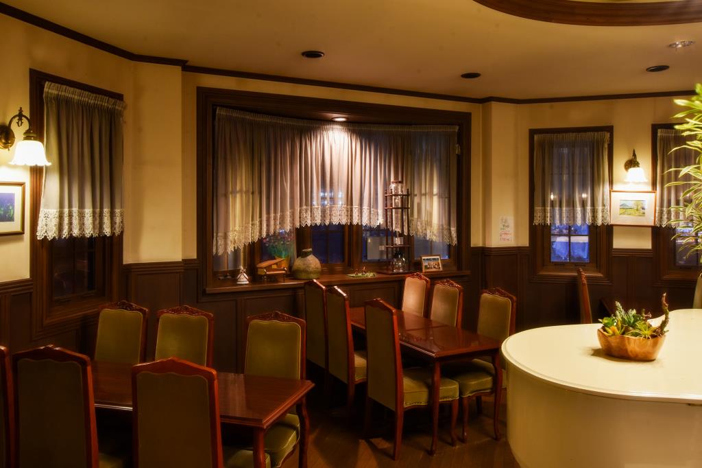 野薔薇 Bar Time 忍野村 バー