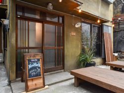 和バルニューヨーク 韮崎市 洋食・居酒屋