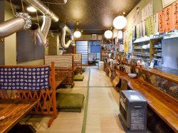 居酒屋ホルモン焼 やすべい 富士吉田市 居酒屋・焼肉・鉄板焼き・お好み焼き