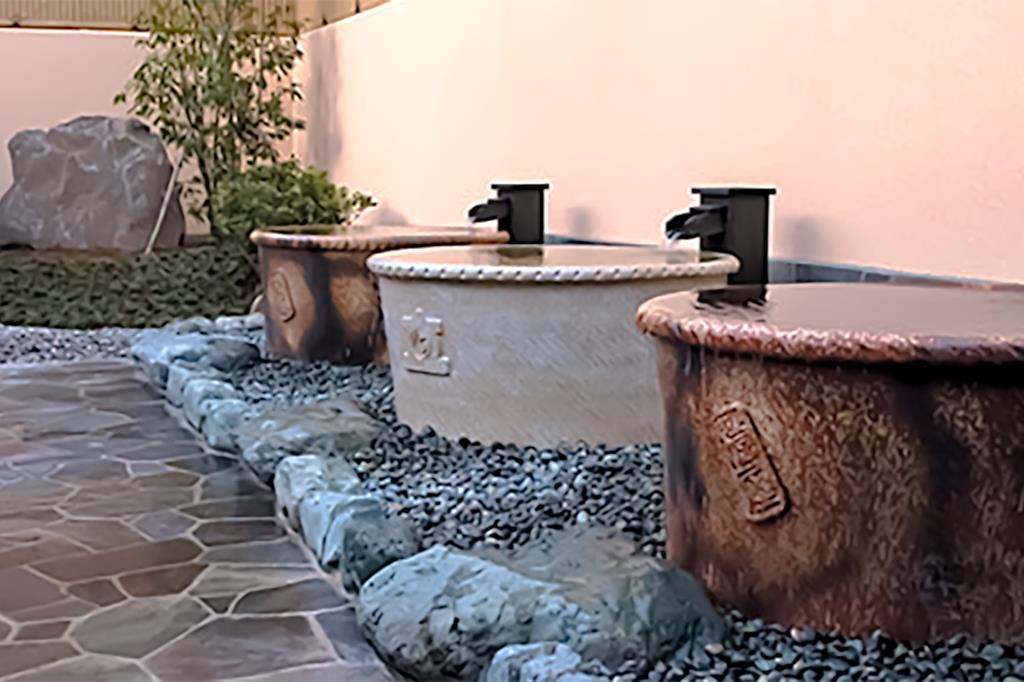 源泉湯 燈屋 甲府市 温泉・スパ