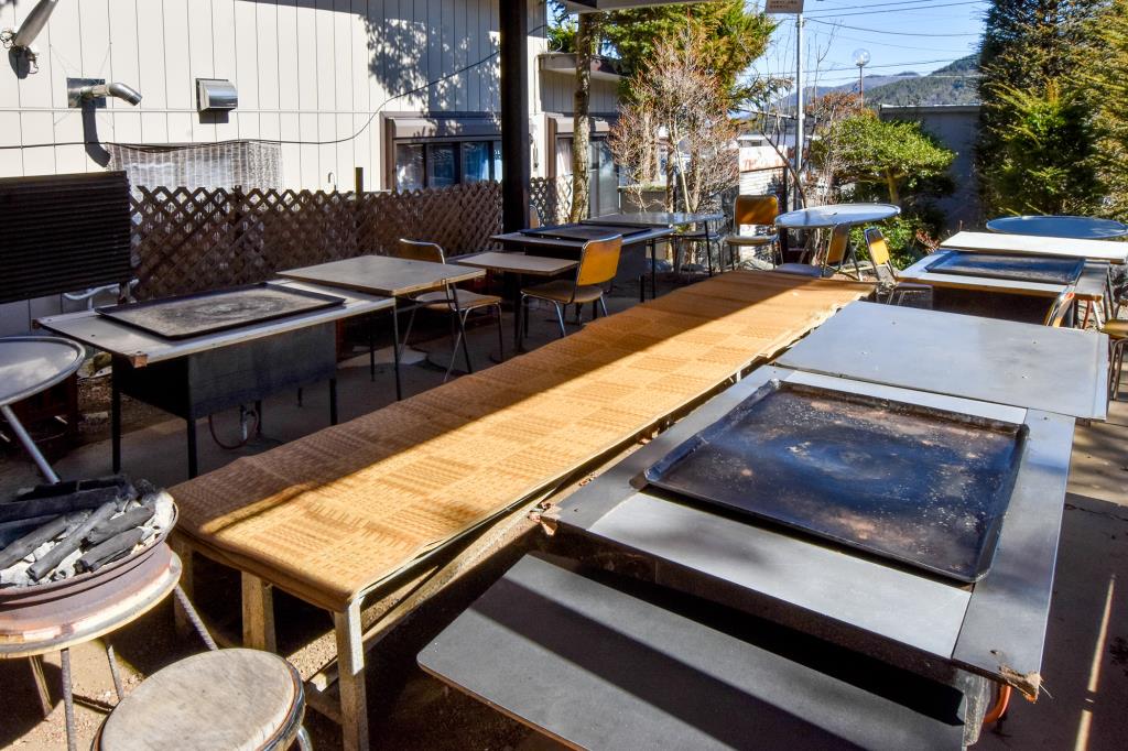 松葉バーベキュー 富士見つりぼり 富士吉田市 体験施設・ＢＢＱ・釣り堀