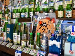 井出酒類販売 富士河口湖町 小物・雑貨・お土産・直売所・飲み物・酒類・ワイン