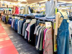 万代書店 甲斐市 ショップ5