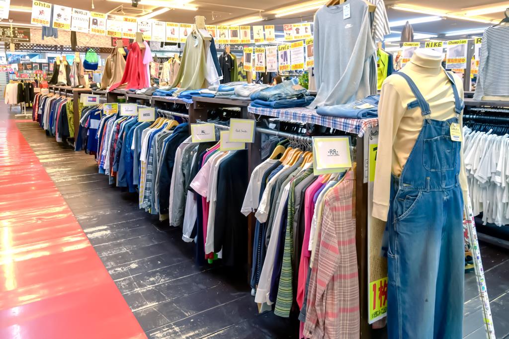 万代書店 甲斐市 ショップ5