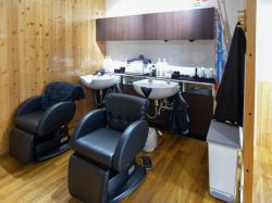 Cut Cut 田富店　中央市 ヘア3