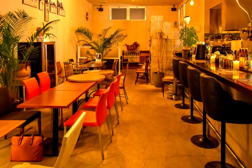 CAFÉ and BAR DoReMi 甲府 バー5