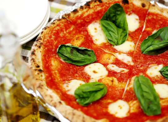 PIZZA BAR NAPOLI-甲府市 | テイクアウトピザ