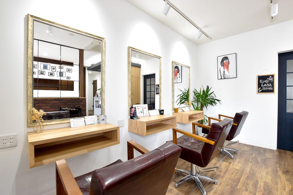 HAIR&MAKE AXIS 昭和町 ヘア・まつ毛・まつエク