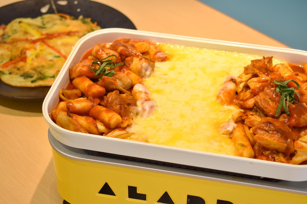 甲府 韓国料理 サランチェ1