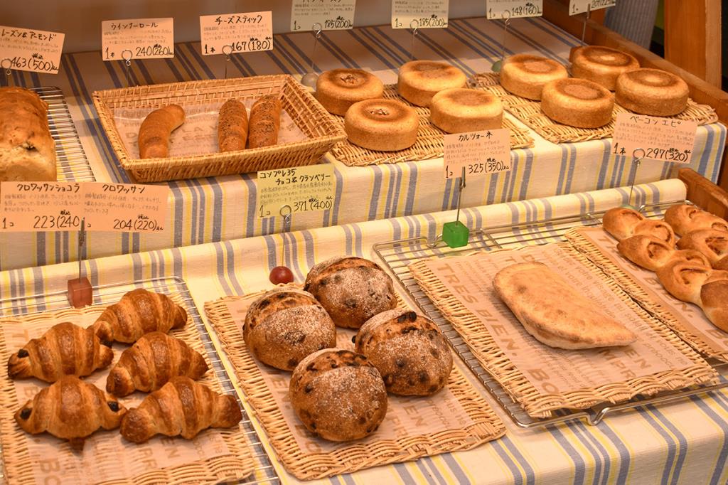 Cercle 北杜市 カフェ・スイーツ・パン