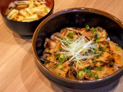 とんかつ天山 甲府駅前店 甲府市 和食