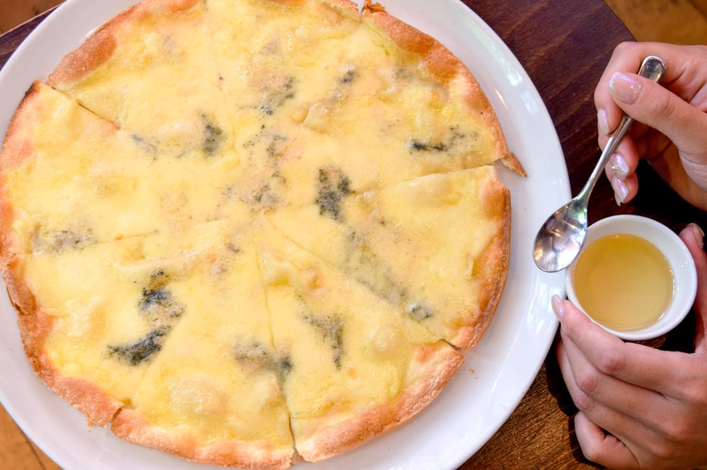 Burger＆Pizza GOOD DINER INN COPAIN 北杜市 バーガー・ピザ