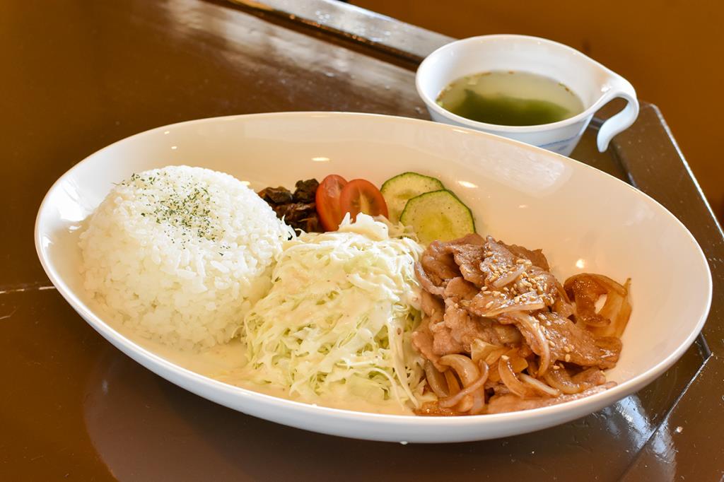 珈琲とお酒のお店 fortune 中央市 カフェ・喫茶店