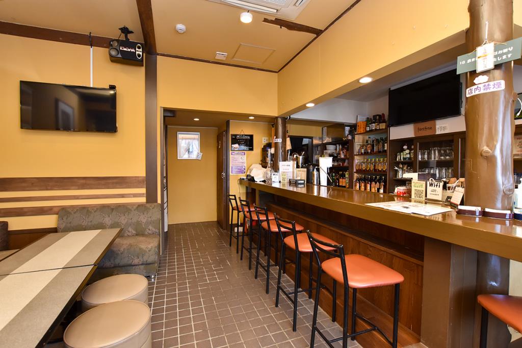 珈琲とお酒のお店 fortune 中央市 カフェ・喫茶店