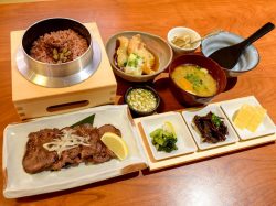 五穀 甲府昭和店