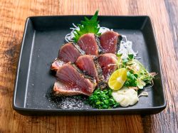 カツオのわら焼き 熊鰹 甲府市　居酒屋
