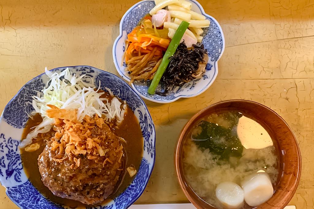 食事喫茶 椿 甲府市 カフェ