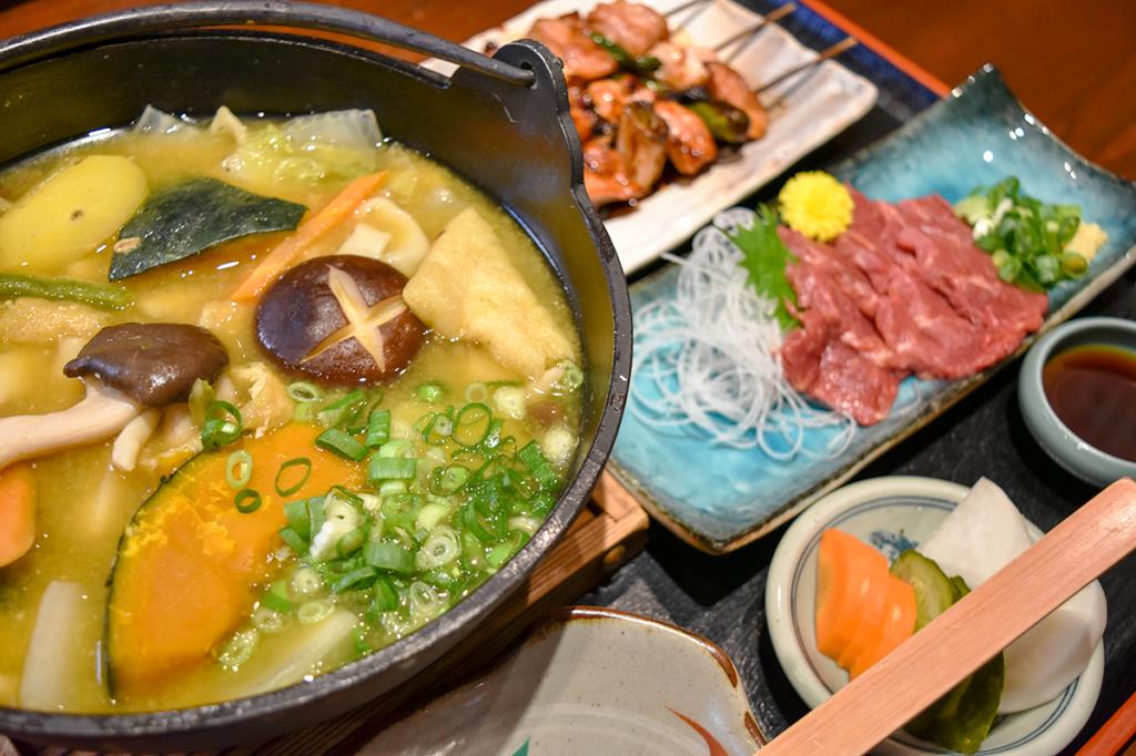奈良田 富士見店 甲府市 和食・ほうとう