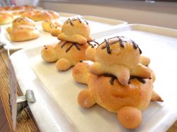 パンの里 甲府 パン