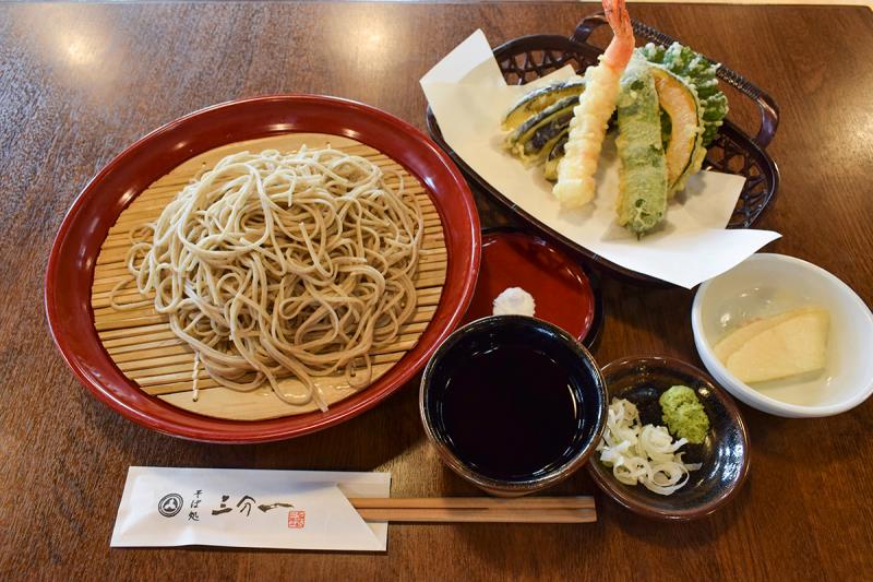 そば処 三分一　北杜市１