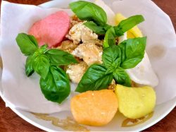 台灣夜市小吃店 甲府 中華・各国料理