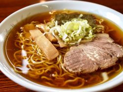 吉田のうどん 焼肉 羅王 富士吉田市 焼肉・ラーメン・うどん