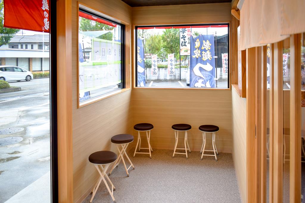 自家製中華そば麺の虜 昭和町に移転オープン！
