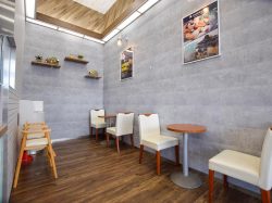FOODBOATCafe ライフガーデンにらさき店 韮崎市 カフェ