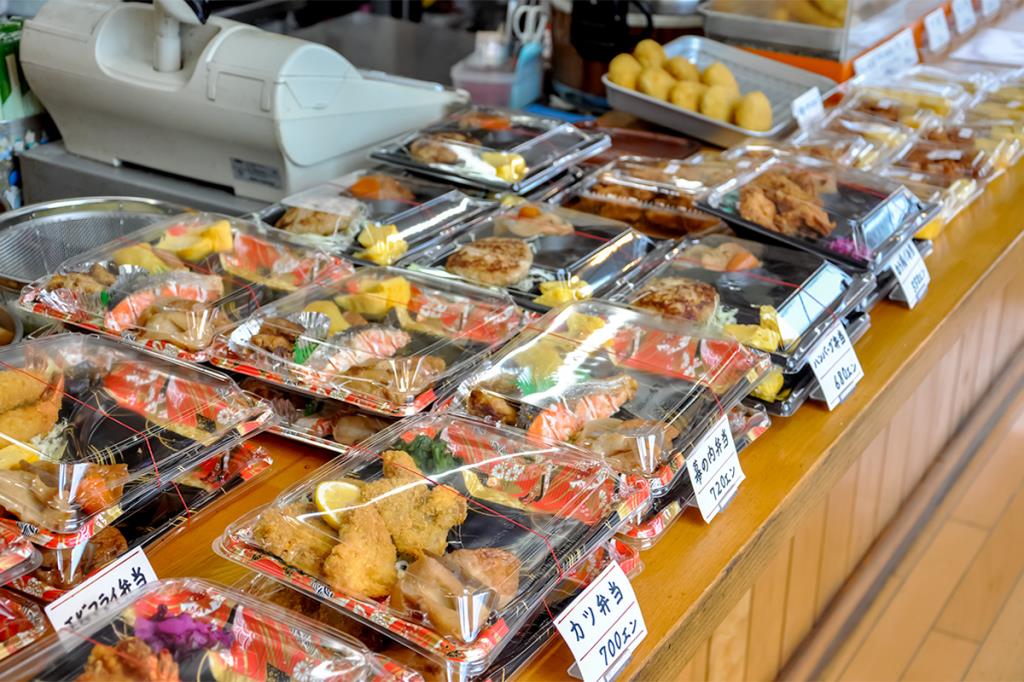 おむすびのおおみや 都留市 和食・テイクアウト