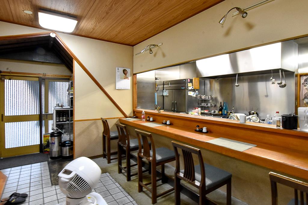 やぶきた桃太郎 富士吉田市 居酒屋