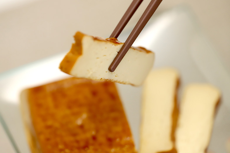 河口湖チーズ工房の豆腐の燻製2