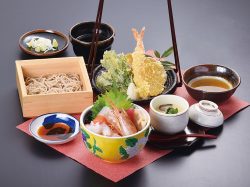 お食事処 楽 甲府店